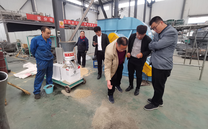 威?？蛻舨榭达暳项w粒機顆粒質(zhì)量.jpg