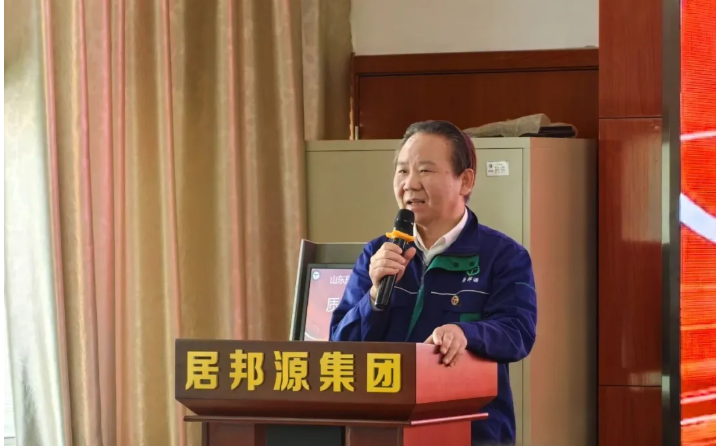 集團(tuán)董事長(zhǎng)景奉國強(qiáng)調(diào)，"質(zhì)量不是檢驗(yàn)出來的，而是設(shè)計(jì)出來、生產(chǎn)出來的！”.png